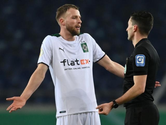 只会吃饭睡觉打拜仁，门兴竟被德乙保级队3球淘汰