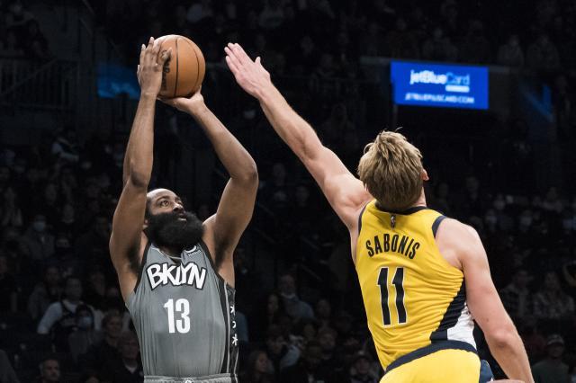 1635573822424018680.jpg 加拿大28开奖结果-哈登19次罚球破解版本?KD逃过驱逐 裁判再引争议