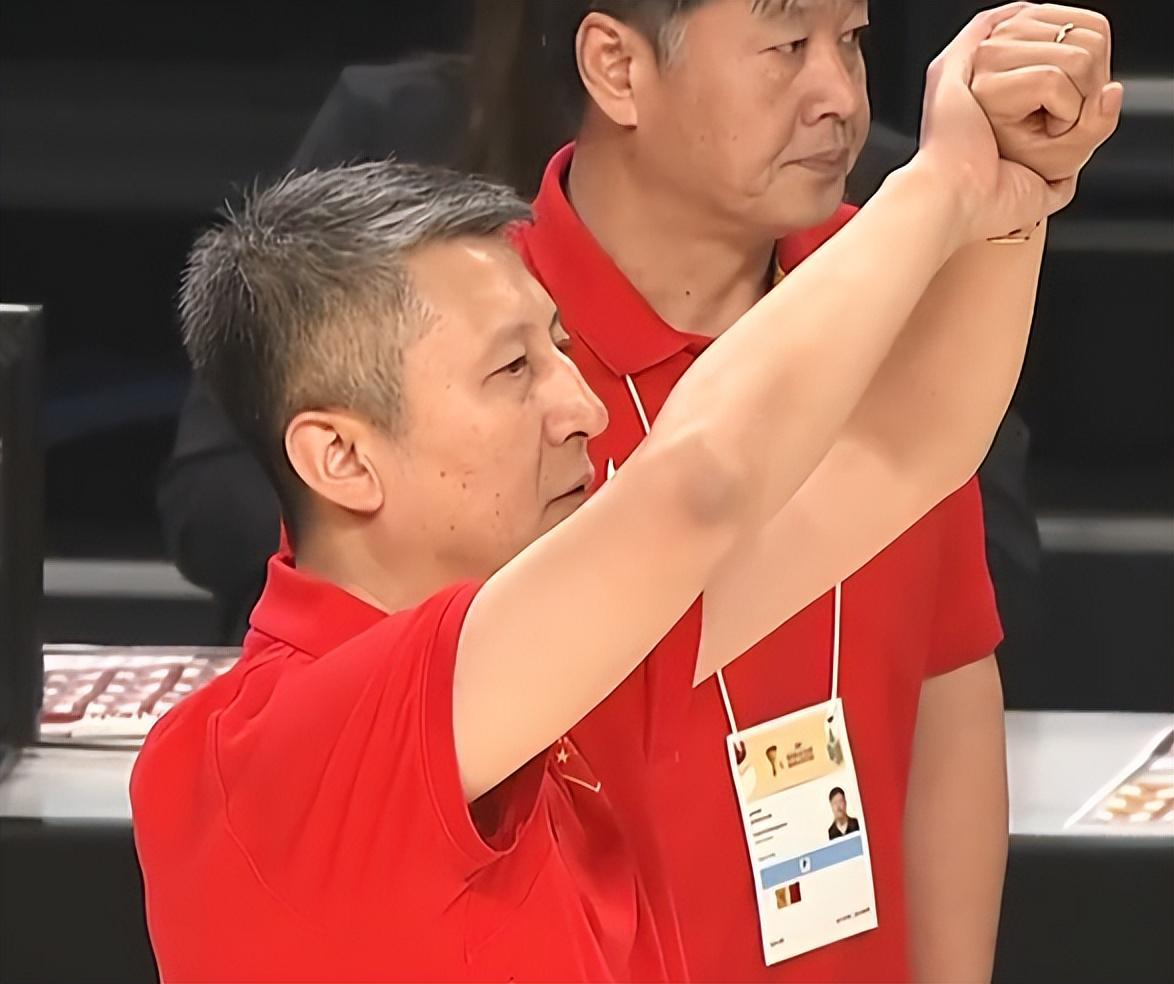 加拿大28-中国男篮最新消息！重回亚洲前二，郭士强被FIBA审查，篮协捞人