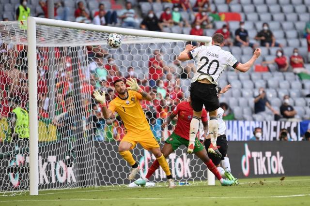 1624142692432025592.jpg 加拿大28预测-从被C罗无视到让他难堪 德国有个“伟大的左后卫”